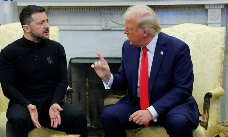 The dismayed democrats, the Republicans applaud after the White House said that Trump expelled Zelenskyyy