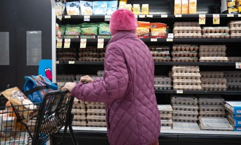 Photo: A customer makes egg purchases in a grocery store on March 12, 2025, in Chicago.
