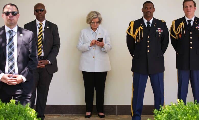The FBI investigates the identity attempts of the Chief of the White House Susie Wiles